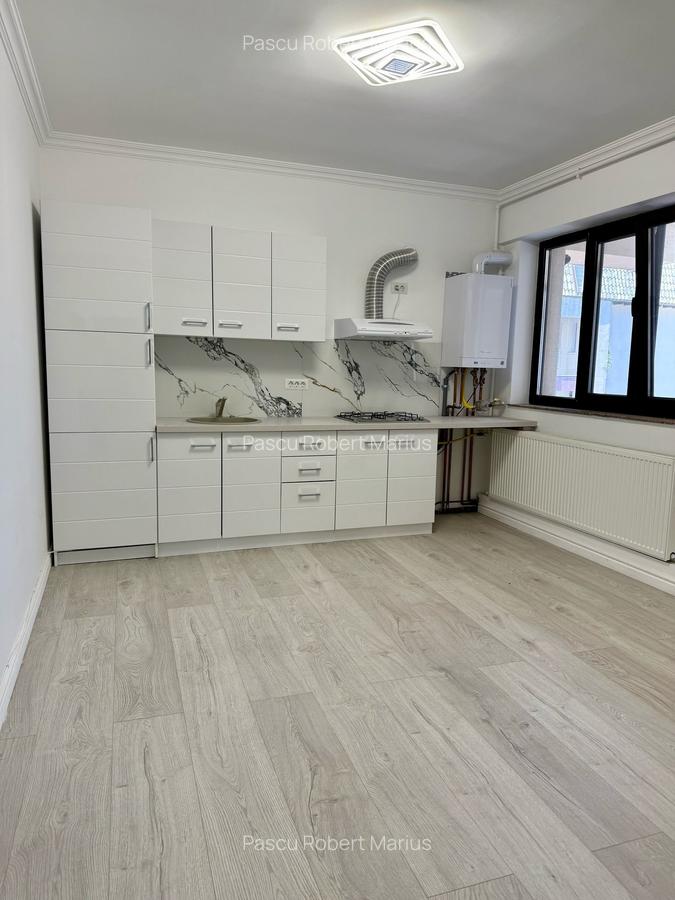 Apartament cu 3 camere decomandat în Dorobanți - 14