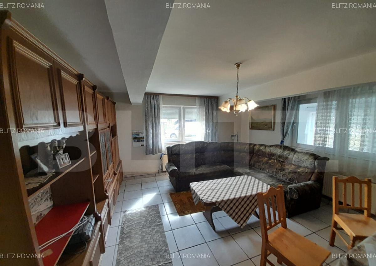 Casa de vanzare, cu 5 camere, 200 mp, zona Piatra Fantanele - 32