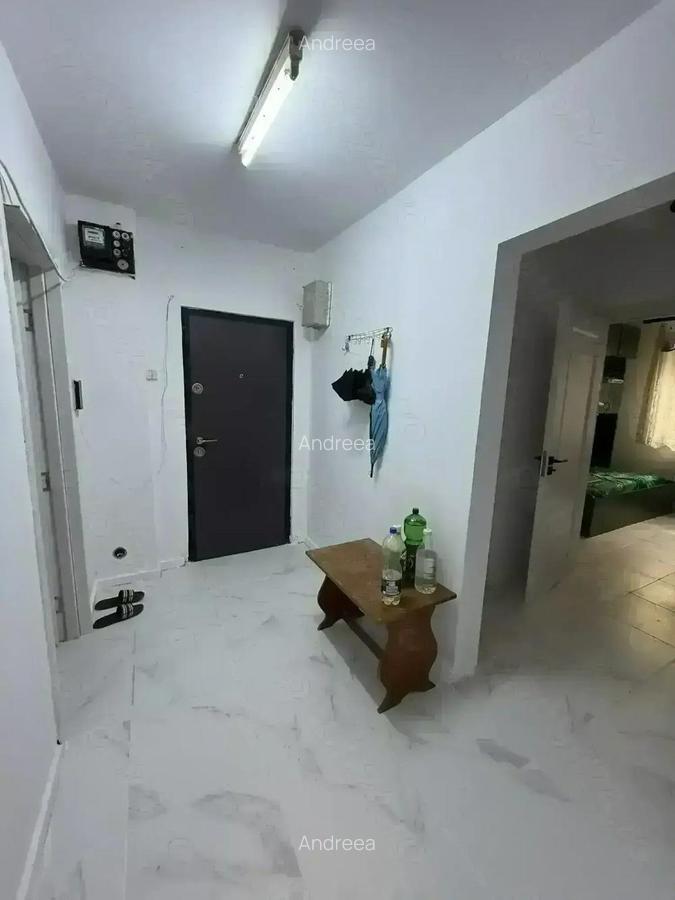 Apartament 3 camere decomandat + boxa+ garaj+ gradina centrala proprie Zona Centrala - 10