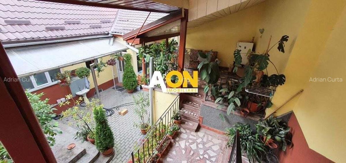 Casa cu 7 camere, 2 spatii comerciale, pretabila pt. birouri, Centru - 3