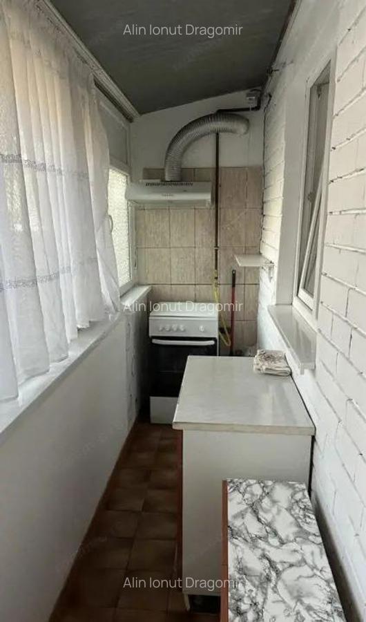 Apartament 2 camere / 43 mp / zona Bdul 1 Decembrie / AC / Parter / - 8
