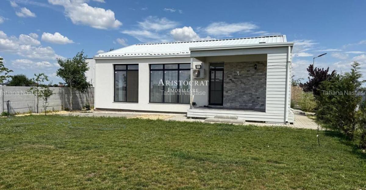 Inchirieri Case / Vile Ostratu - 8