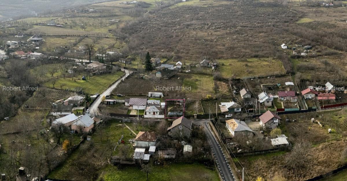Casa batraneasca cu utilitati la poarta, asfalt nou, 15 min de Iasi - 8