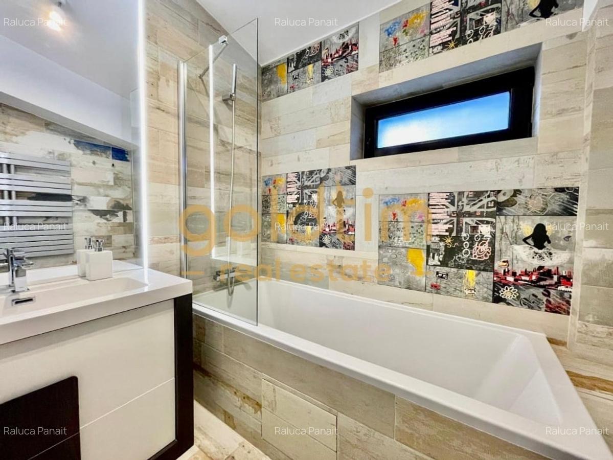 CASA INDIVIDUALA/SUPERBA/PIPERA/EROU IANCU NICOLAE/PISCINA/CURTE GENEROASA - 45