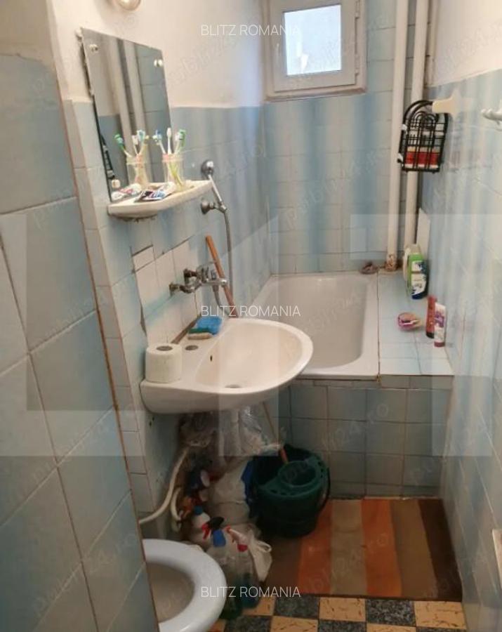 Apartament de vanzare, cu 2 camere, 40 mp, zona Blascovici - 5
