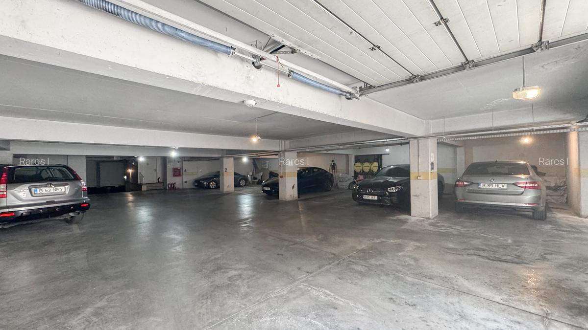 Apartament cu 3 camere decomandat în Vitan - 13