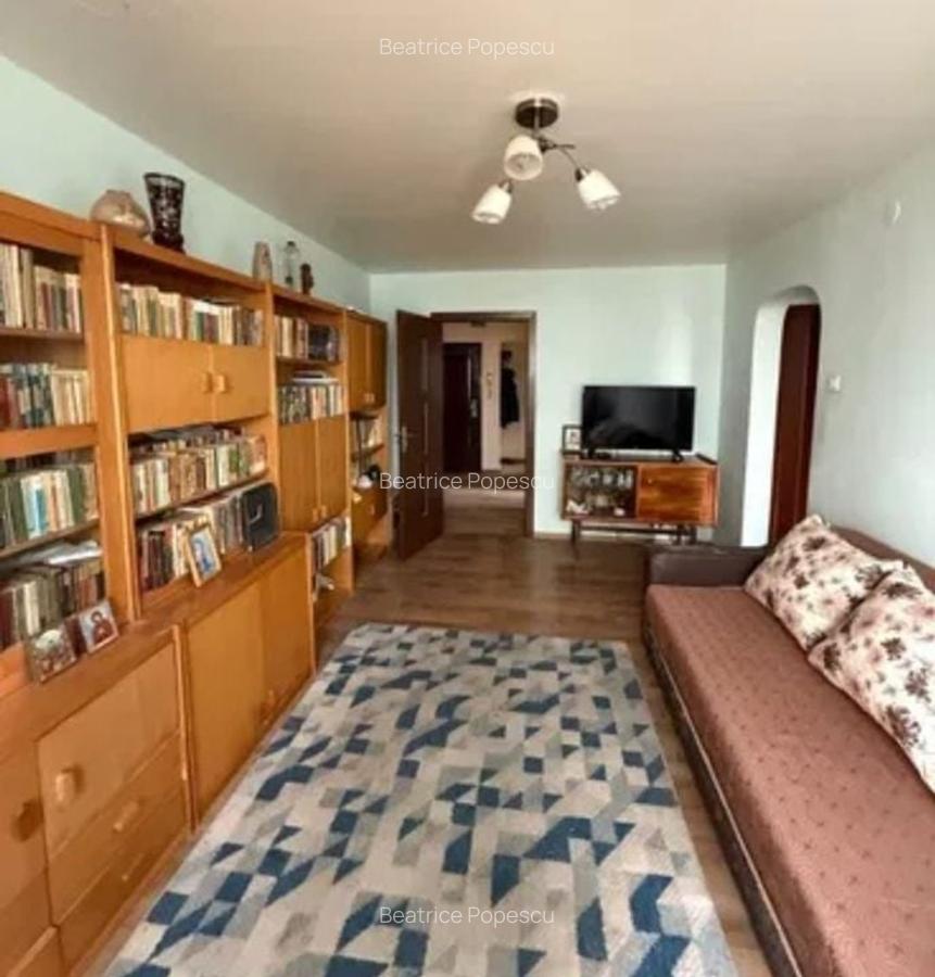 Apartament 3 camere decomandat Luica 70mp - 9