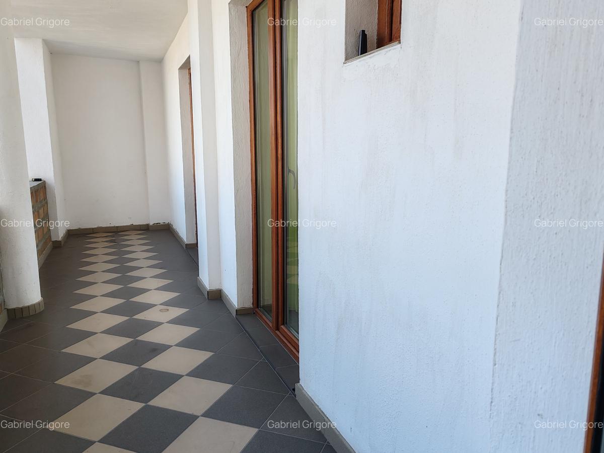Apartament 4 camere in bloc vila zona Central - 2