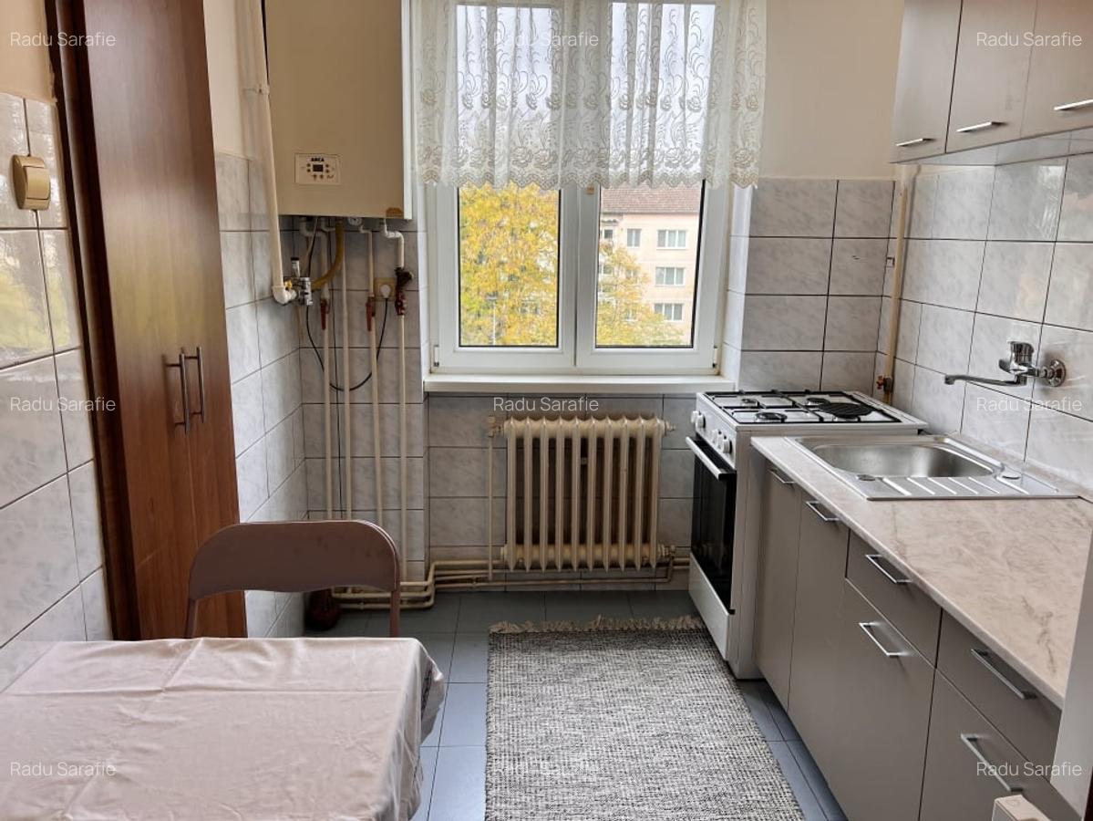 Ap 4 camere str Luptei zona Cedonia  Mihai Viteazu - 4