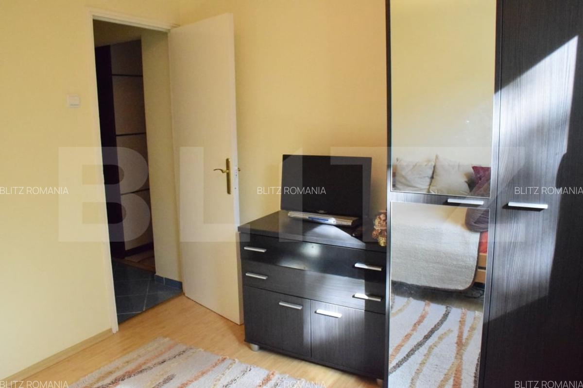 Apartament cu 3 camere, semidecomandat, la etaj intermediar, zona Astra - 13