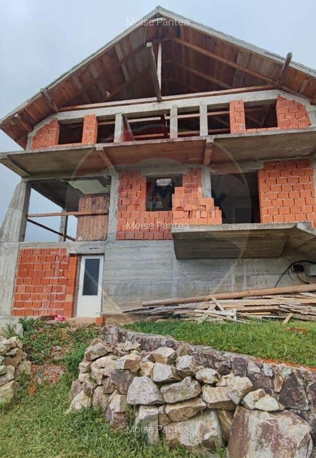 Casa de vacanta cu 6 camere de vanzare Suncuius - 7