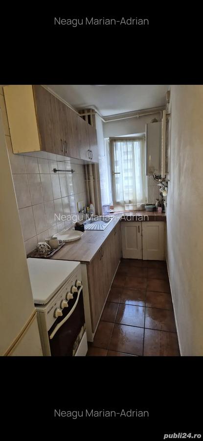 Inchiriez apartament 2 Florilor - 4