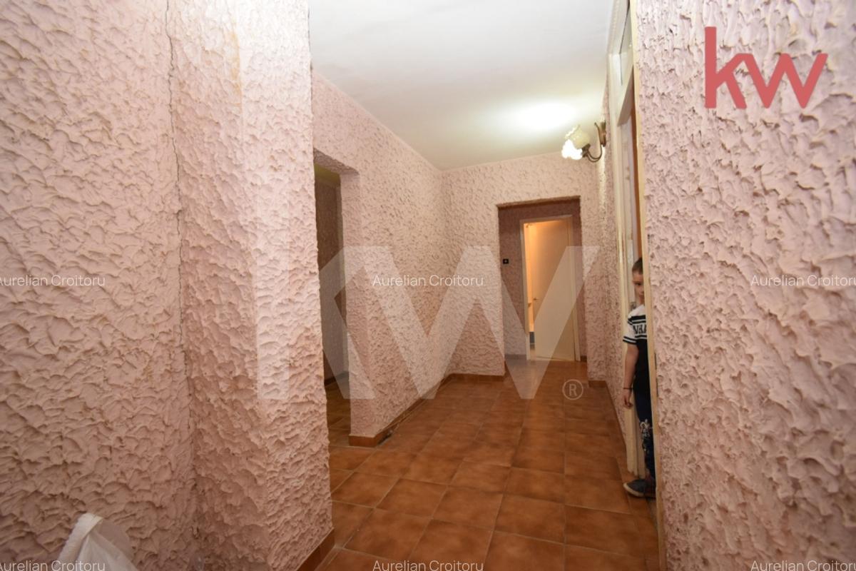 Apartament 4 camere George Enescu, decomandat - 9