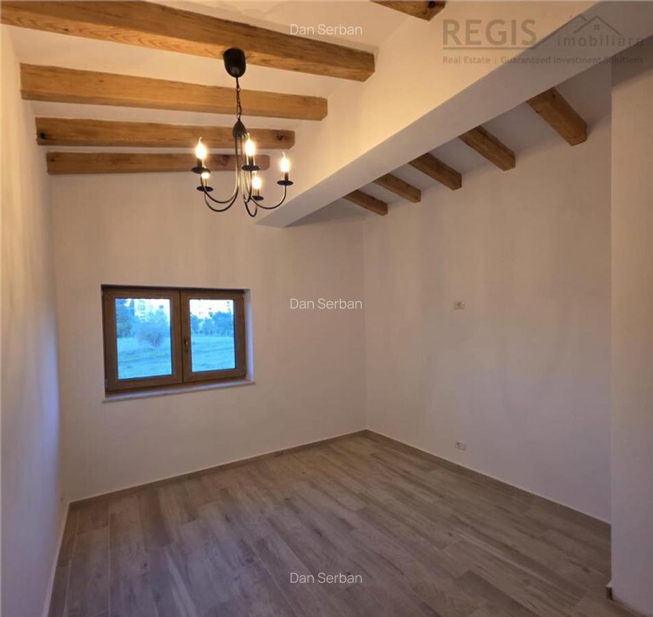 Casa de 4 camere , zona Tractorul - 12