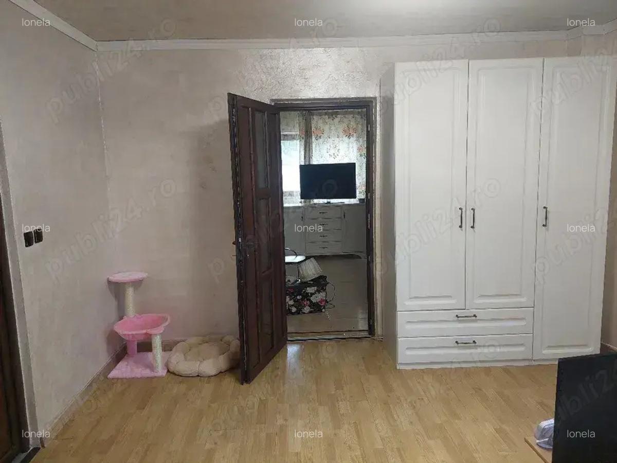 Casa cu 1145 mp teren in Piatra Neamt - 1