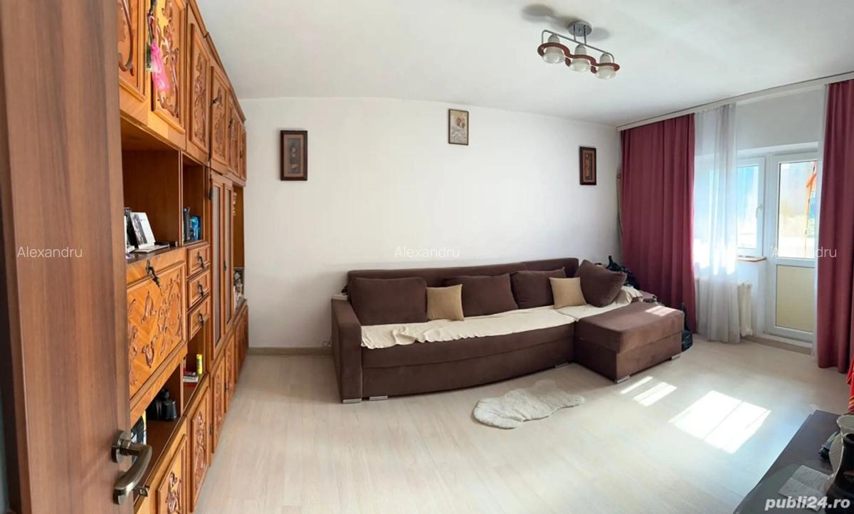 Vand apartament 3 camere, zona 13 Septembrie ! - 1 Vand apartament 3 camere, zona 13 Septembrie ! - 1