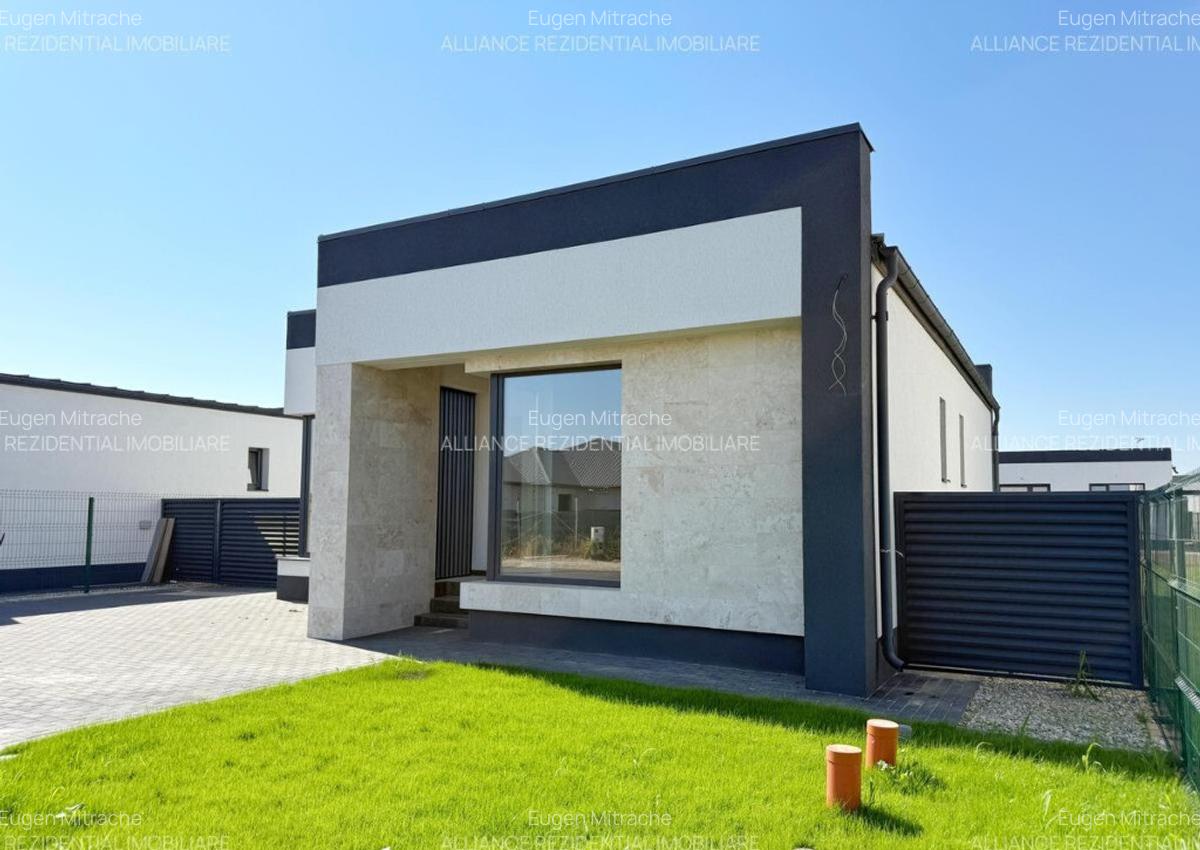 Casa individuala parter ~ 3 camere 2 bai + dressing ~ teren 330 mp~2 m - 3