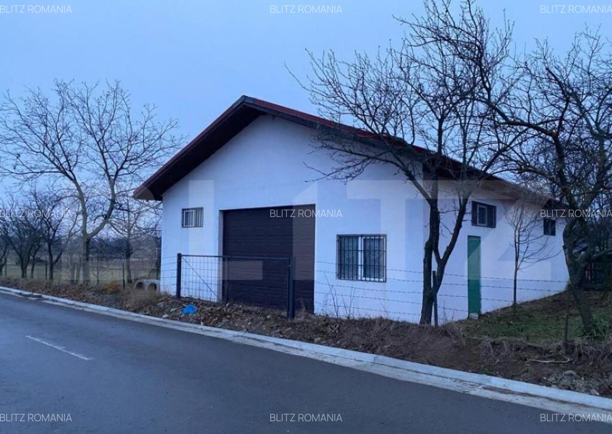 Casa si hala de vanzare, in Horodnic de Sus - 6