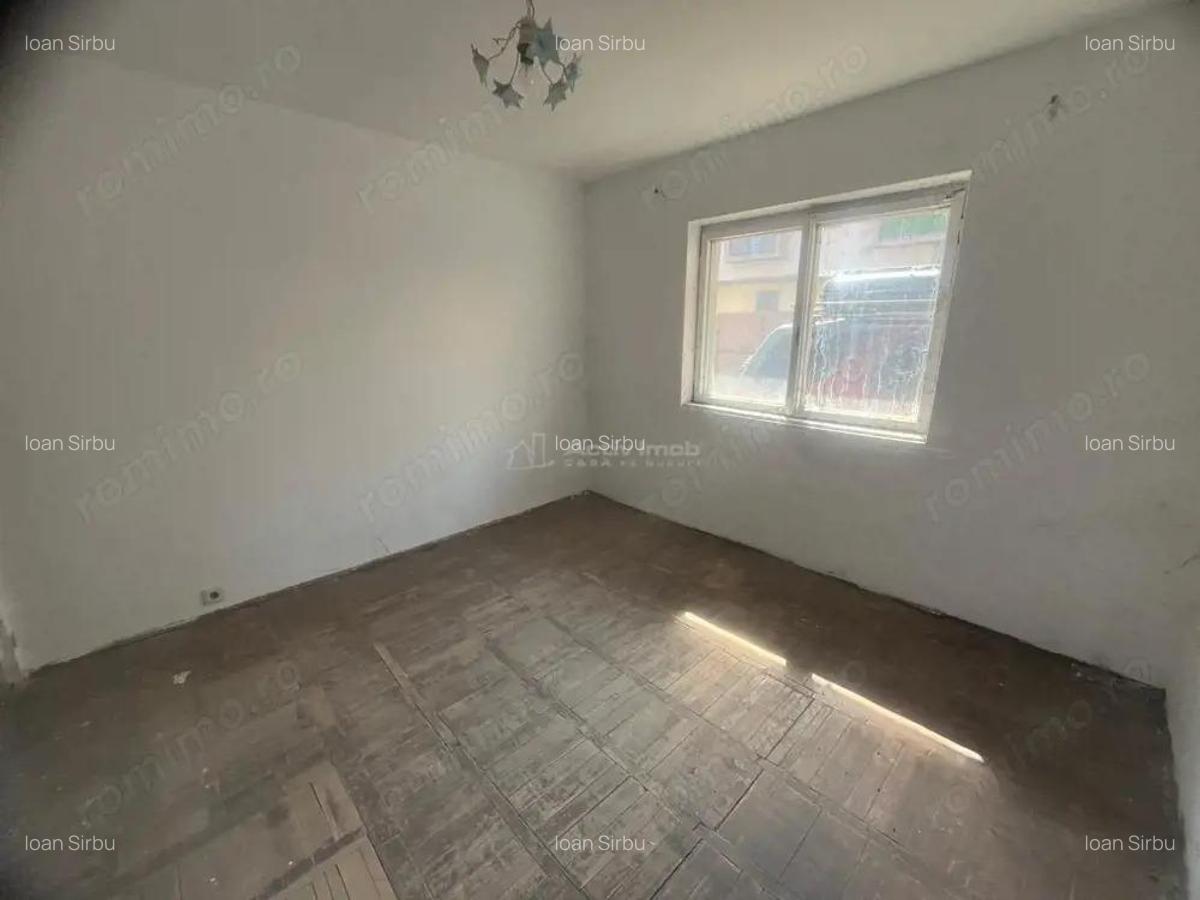 Caransebes, 2 Camere, Cf., 1, Dec., Zona Pipirig - 3
