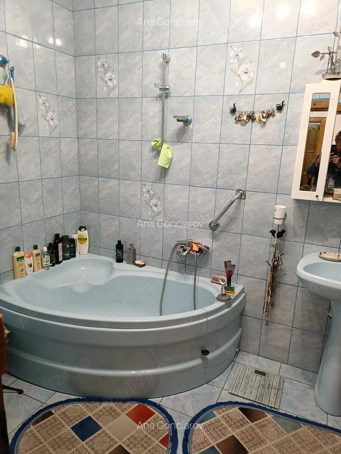 Casa Caransebes 120 mp + anexa 20 mp, teren 324 mp zona lini?tita 130.000 - 4