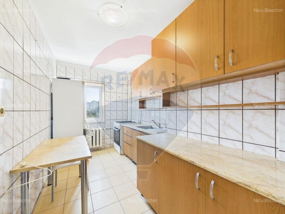 Apartament 3 camere de vanzare zona Dristor, bloc 1983 - 8