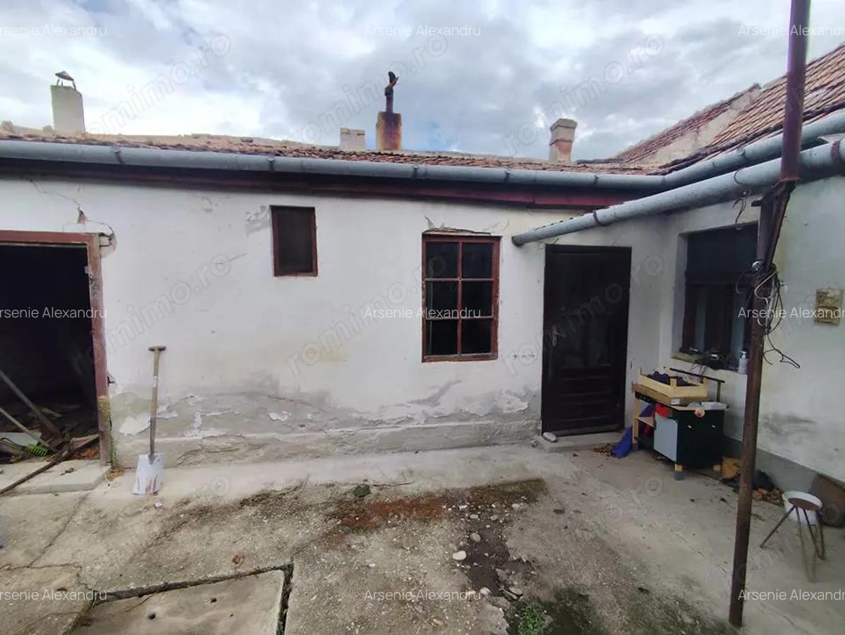 Teren 539 mp + casa batraneasca de vanzare in zona Girocului - 3