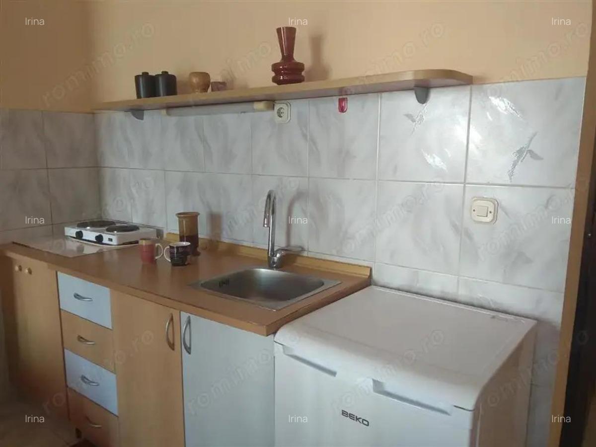 Inchiriez garsoniera in zona Piata Universtatii - 2