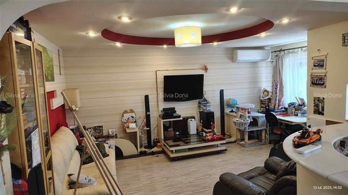 Apartament cu 3 camere semidecomandat, mobilat în Drumul Sării - 1