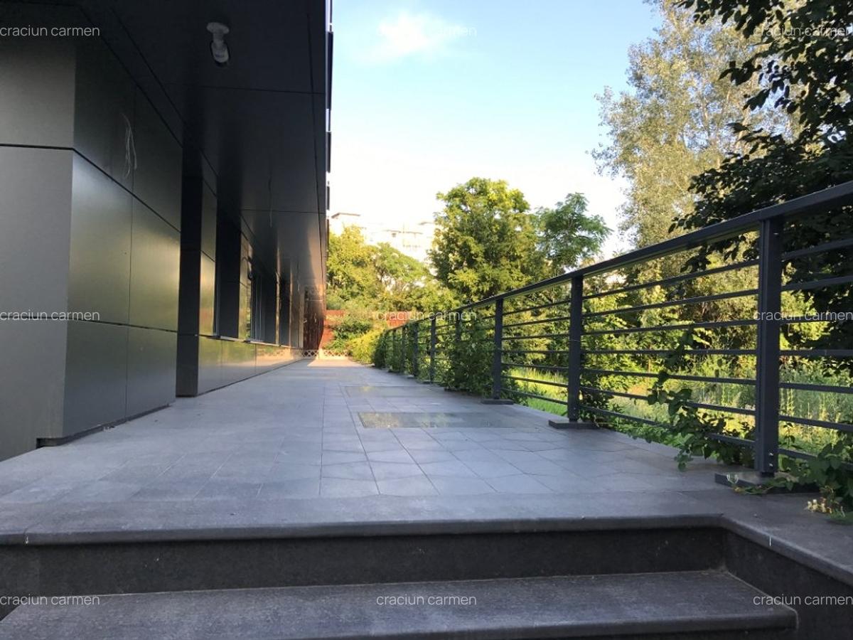 Birouri intersectie Timpuri Noi, suprafata de  la 250mp la 3400mp - 3