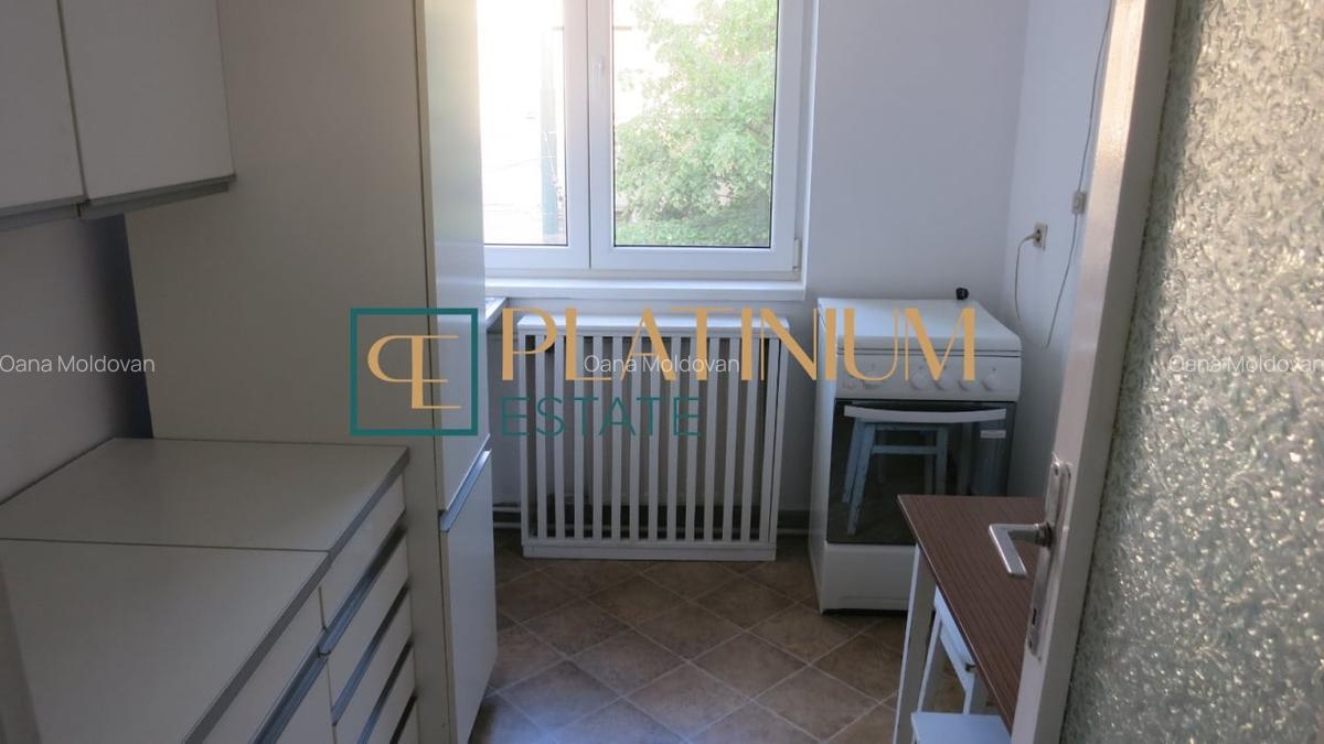 P4563 Apartament cu 3 camere, zona Centrala/Piata 700 - 2