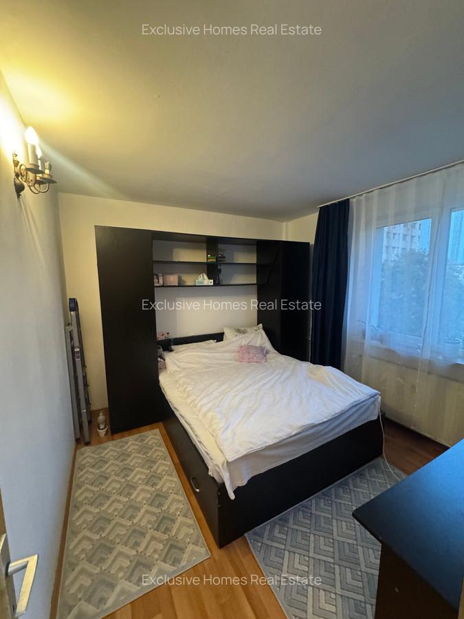 Vanzare 3 camere Titan - 5