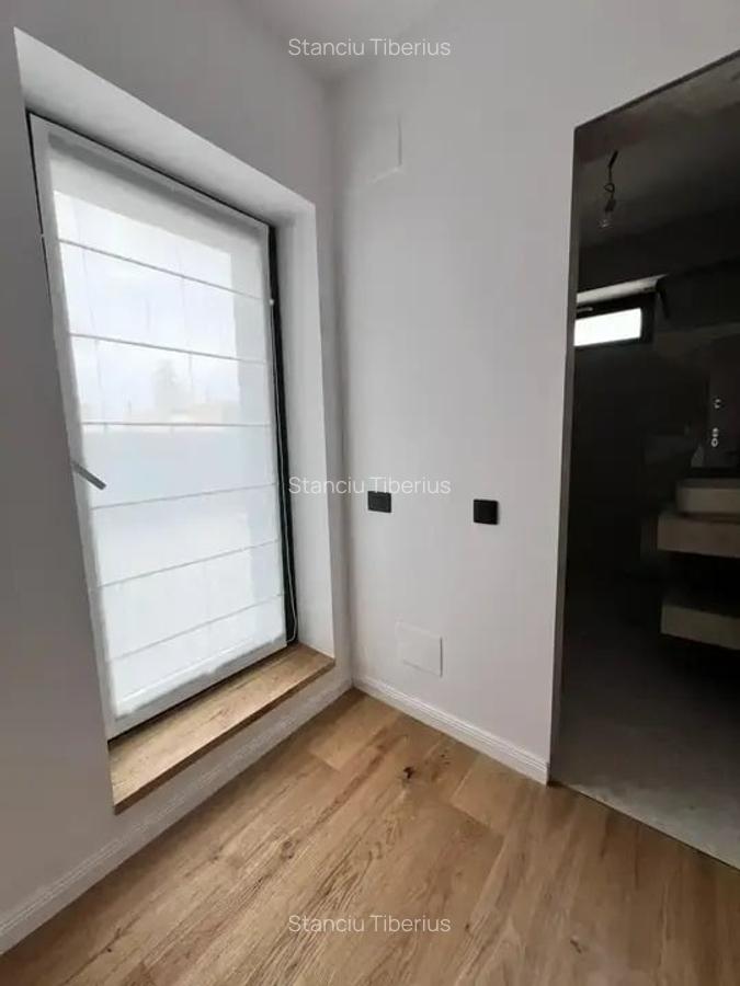 Apartament cu 3 camere decomandat în Aviației - 7
