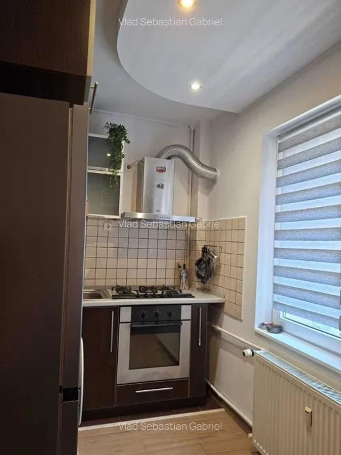 Garsoniera, decomandata, 40mp, A/C, metrou, Vitan - 7