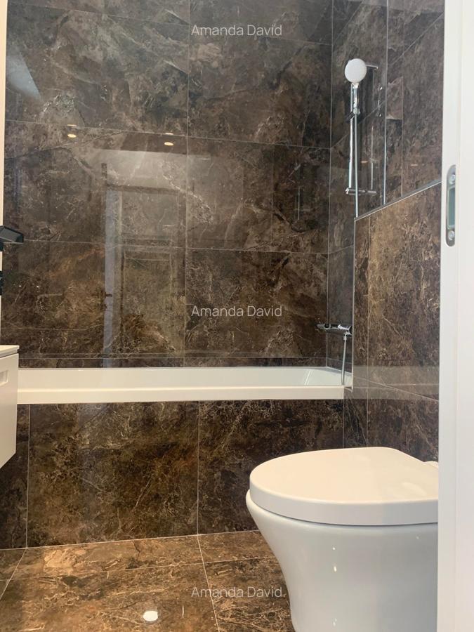 Apartament cu 3 camere semidecomandat în P-ța Victoriei - 10