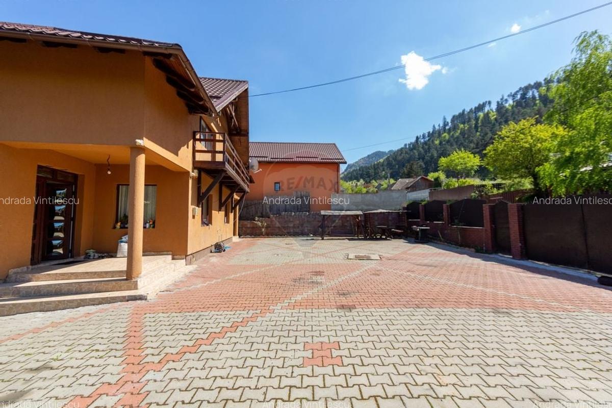 Casa individuala 5 dormitoare si teren 804 mp-Baciu Sacele - 2