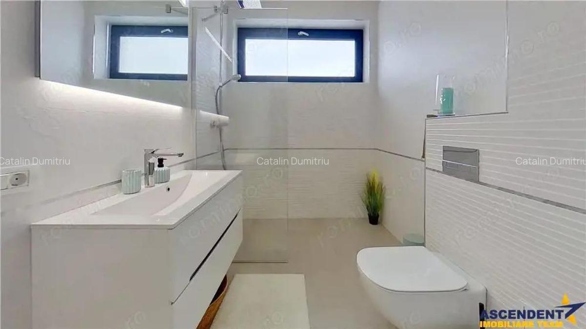 EXPLOREAZA 3D! Nobiliara proprietate, in vila, cu 50 mp gradina, Tractorul, Brasov - 17