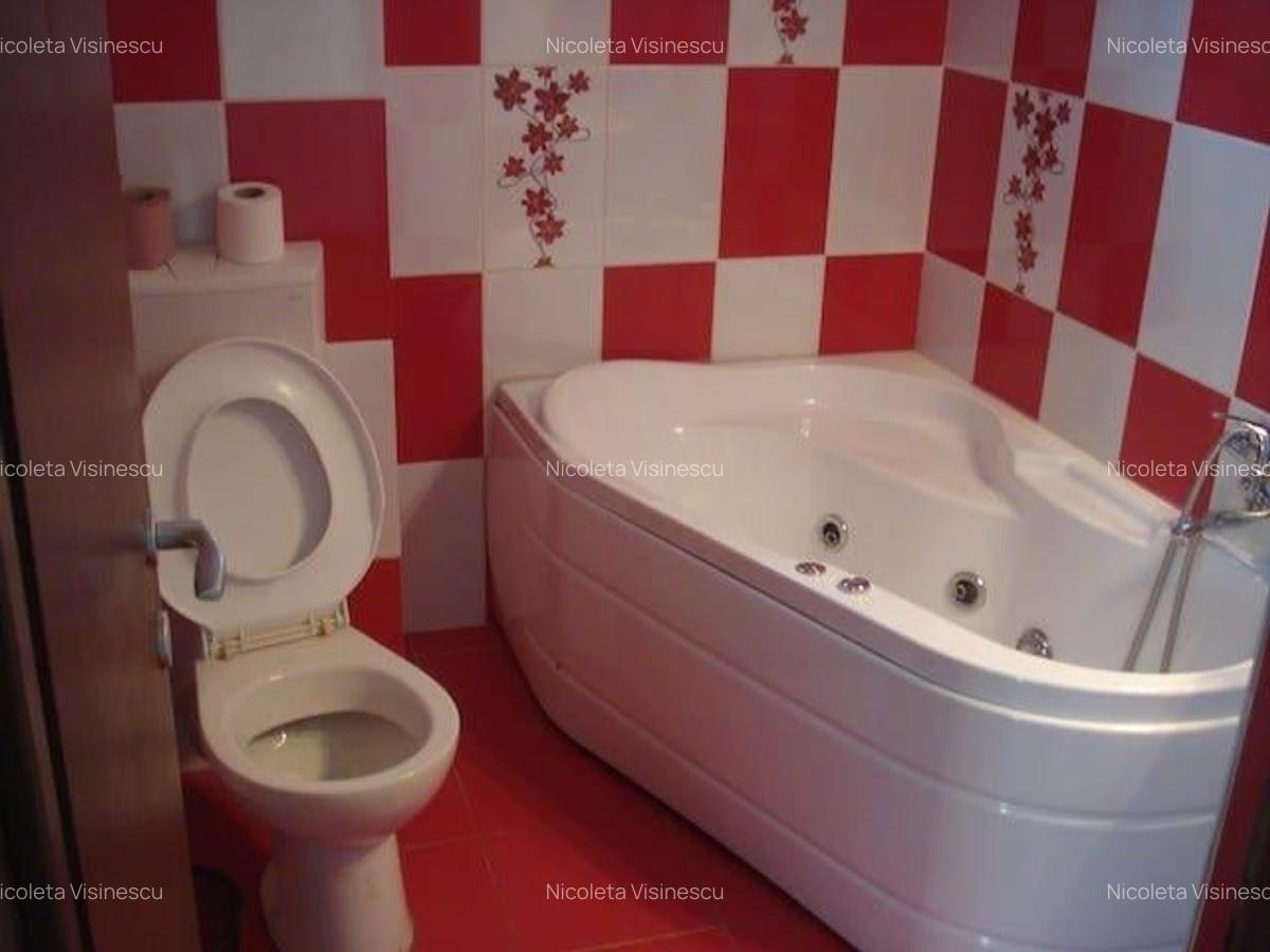 APARTAMENT 3 CAMERE NAVODARI - 8