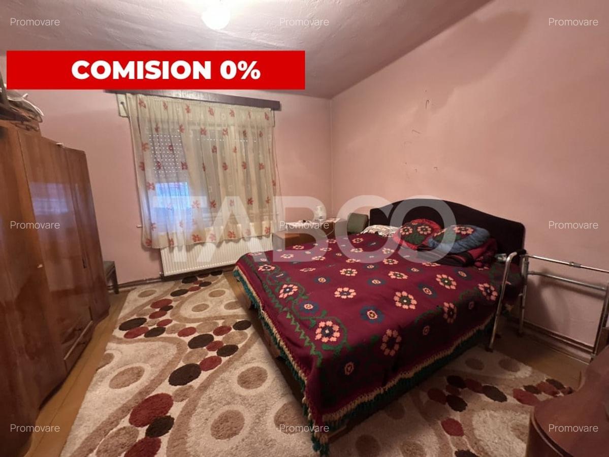 Casa cu 4 camere 2 bai garaj gradina in cartierul Florilor Fagaras - 1