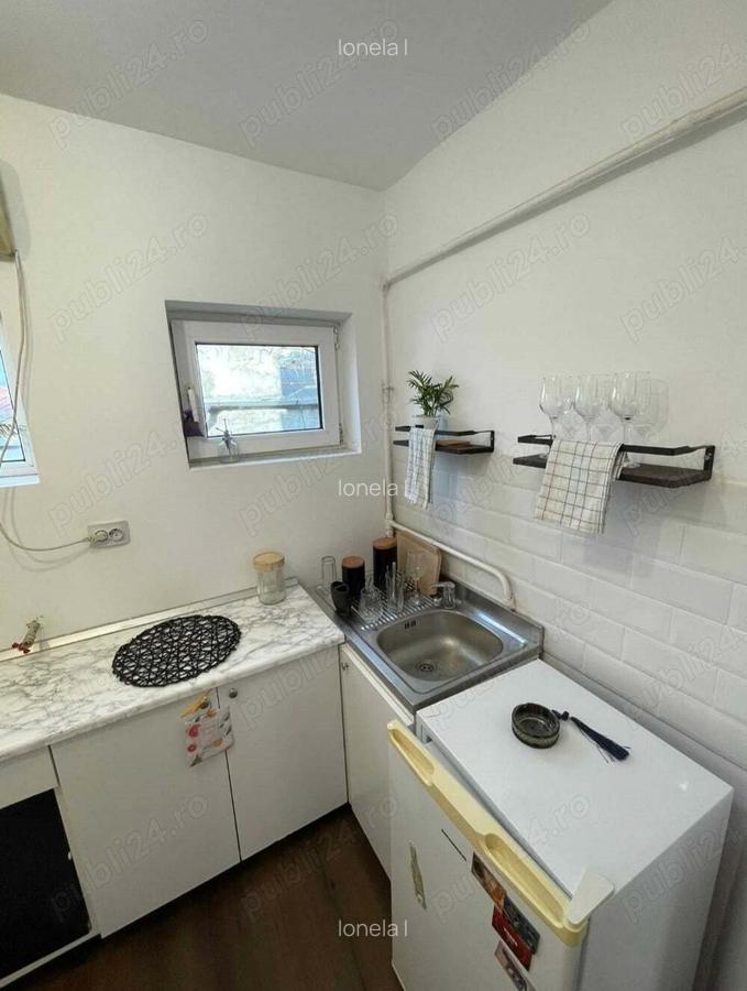 UNIVERSITATE - Bld. Nicolae Balcescu - Garsoniera RENOVATA - 4