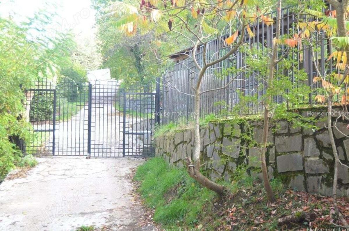 Brasov-Schei -Teren intravilan de vanzare - 2 Brasov-Schei -Teren intravilan de vanzare - 2