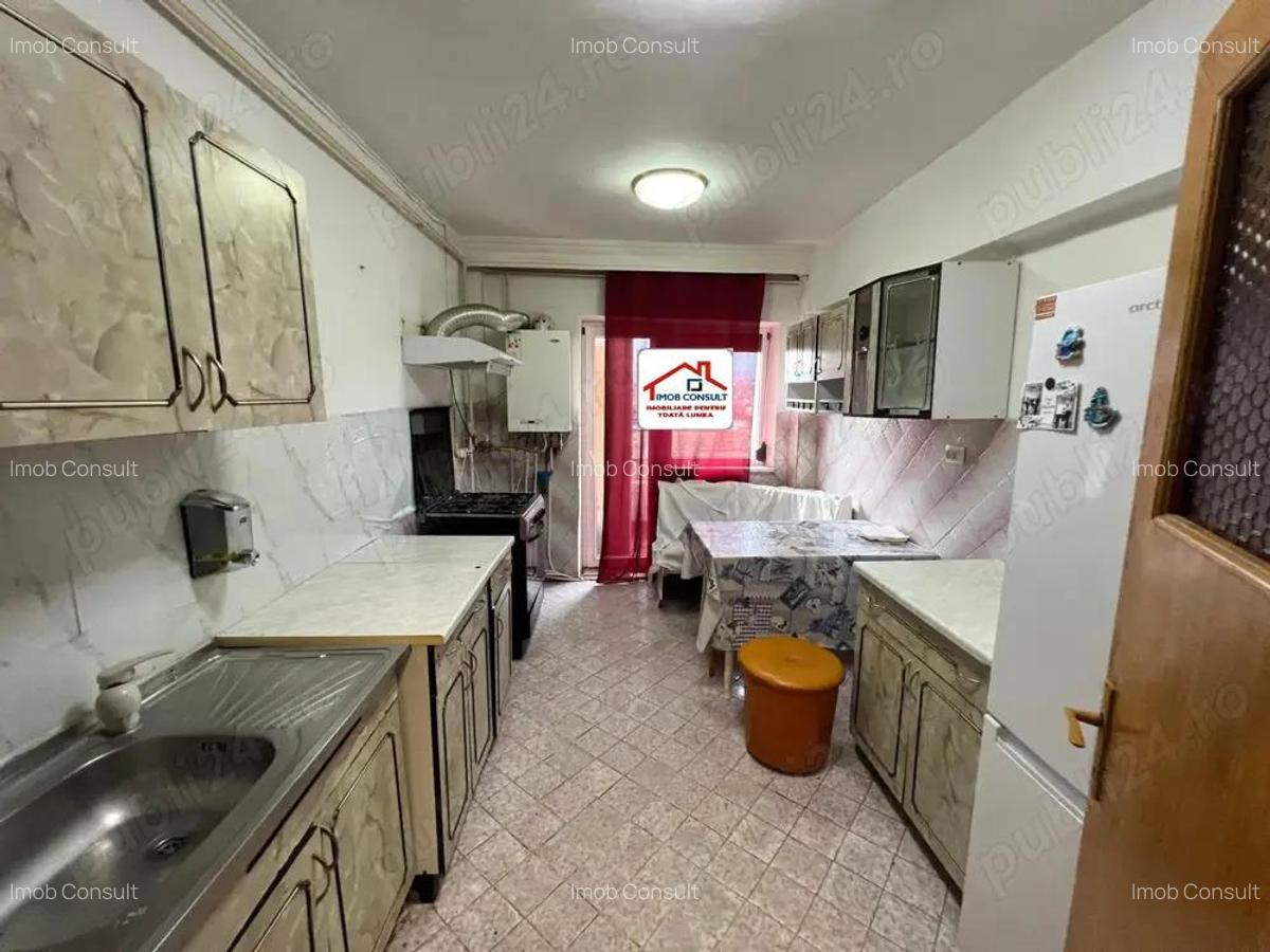 Trei camere la pret de doua! CE1195 - 12