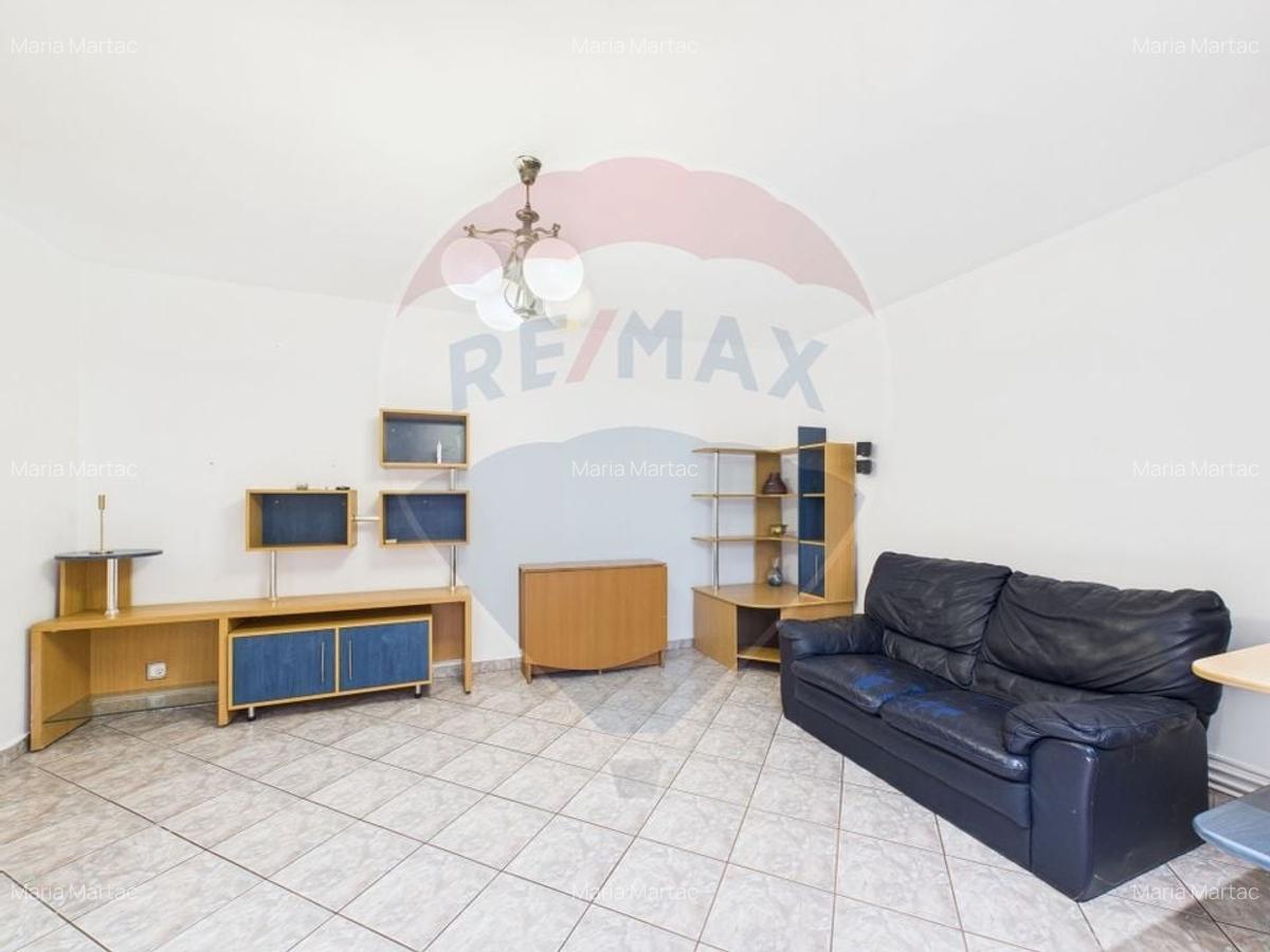 Apartament cu 4 camere de vanzare - Zona Nicolae Grigorescu - 2