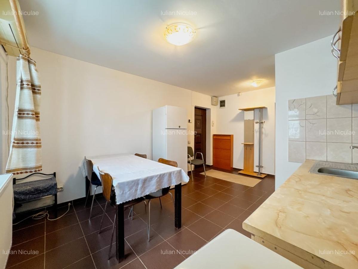 Apartament  3 camere, 2 bai, bloc  1995, eficient energetic, zona Vitan Mall - 6 Apartament  3 camere, 2 bai, bloc  1995, eficient energetic, zona Vitan Mall - 6
