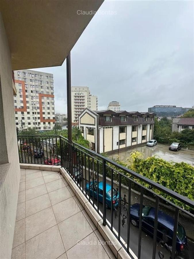 Inchiriere Apartament cu 2 camere Decomandat Palas Mall - 2