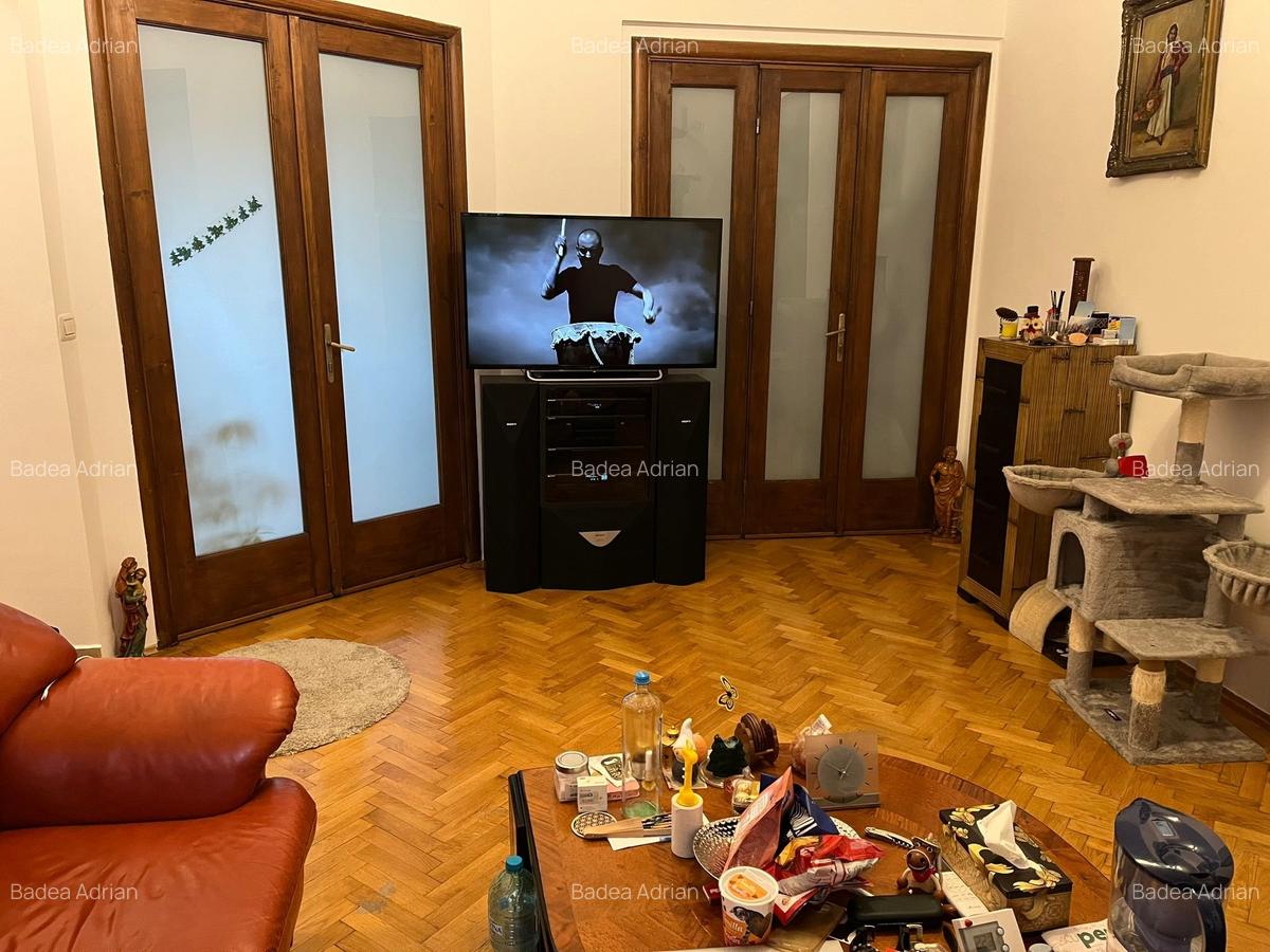 Apartament cu 3 camere semidecomandat în Dacia - 2