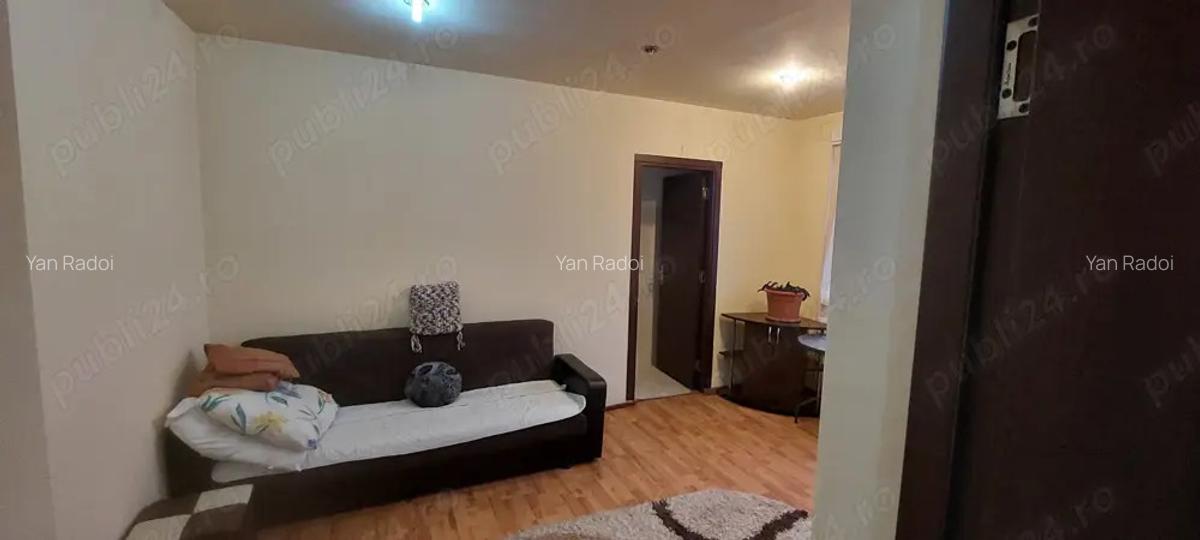 Apartament in zona reziden?iala in bloc privat - 1