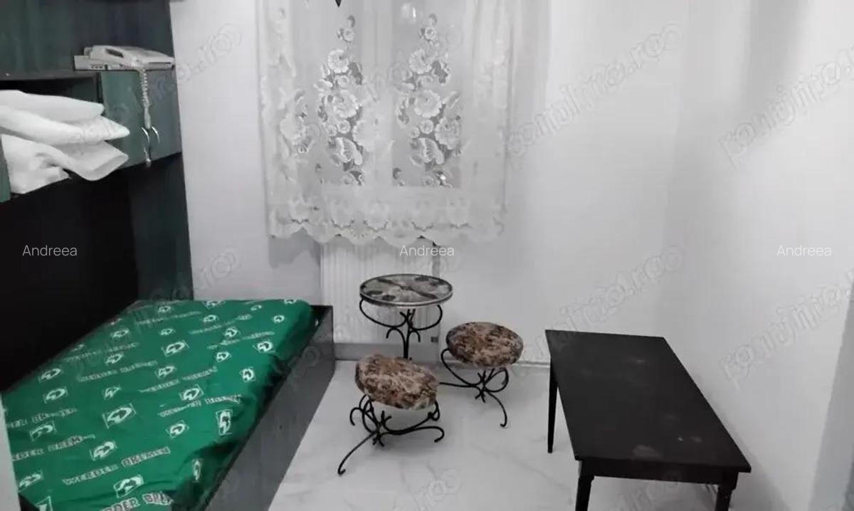 Apartament 3 camere decomandat + boxa+ garaj+ gradina centrala proprie Zona Centrala - 3