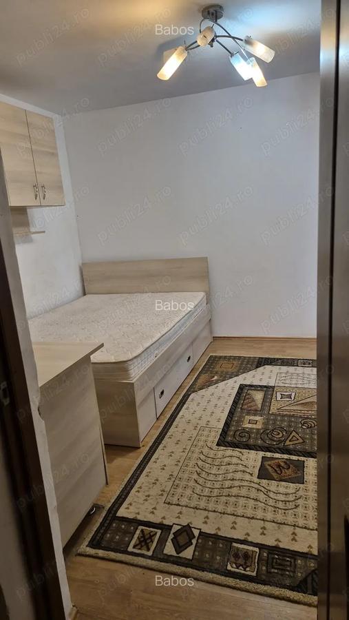 De vanzare apt 2 camere in Simeria - 1