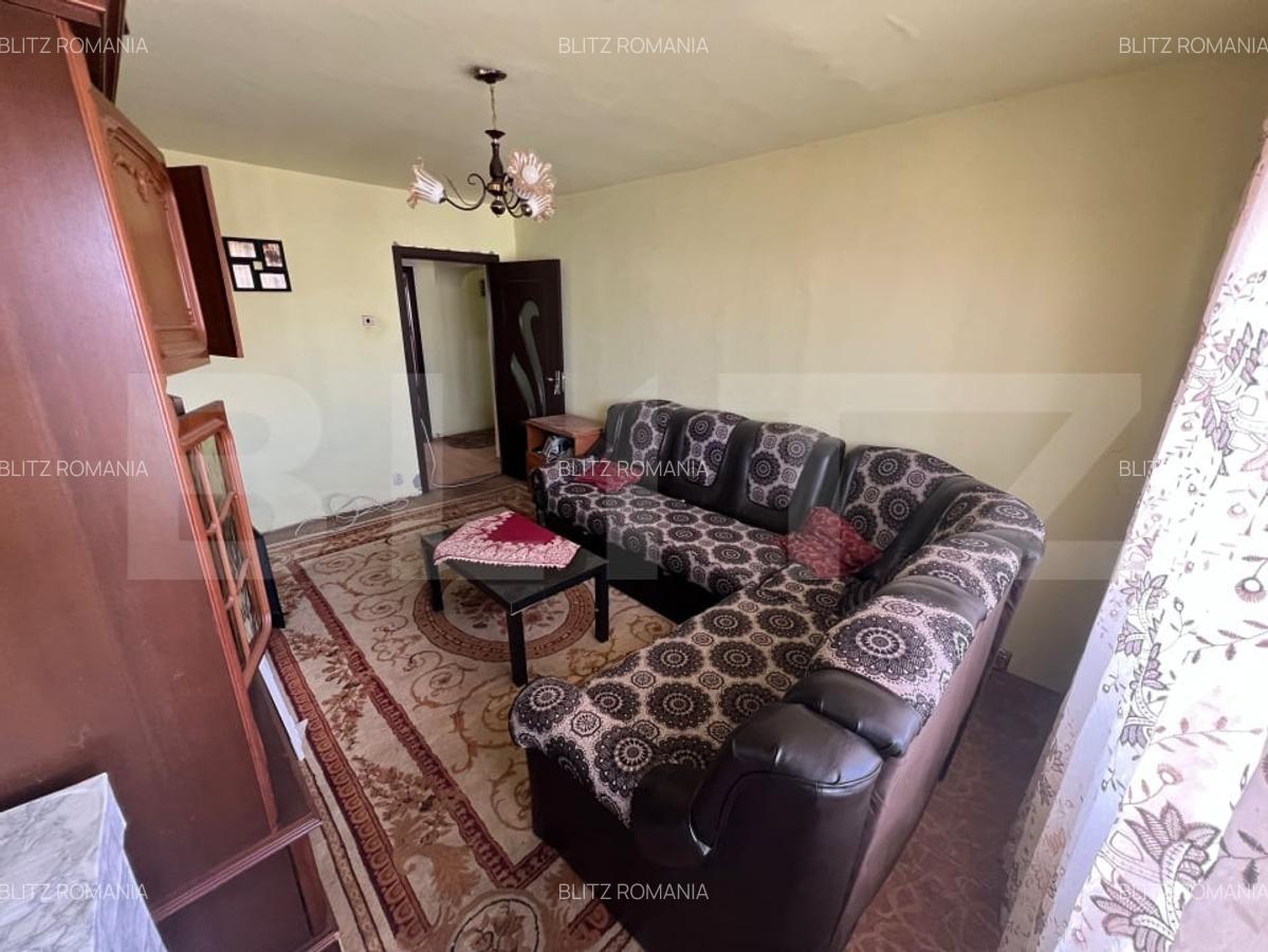 Apartament 2 camere decomandat, zona Craiovita Noua - Niela - 2