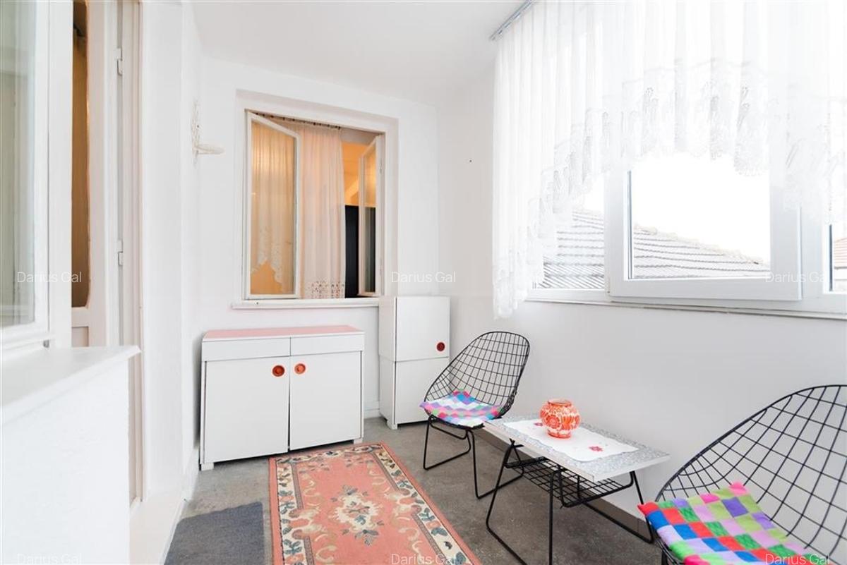 Apartament cu 3 camere decomandat în Sânmartin - 11